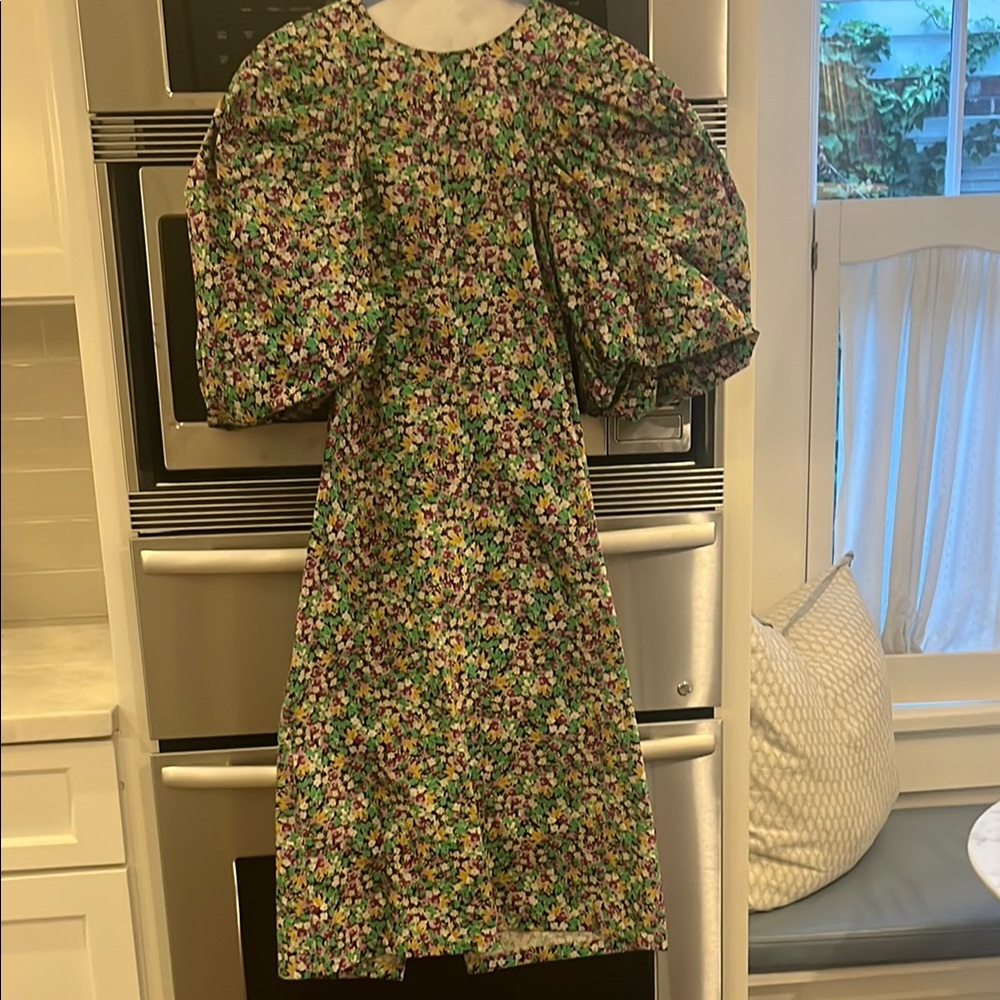 H&M Multicolor Floral Dress